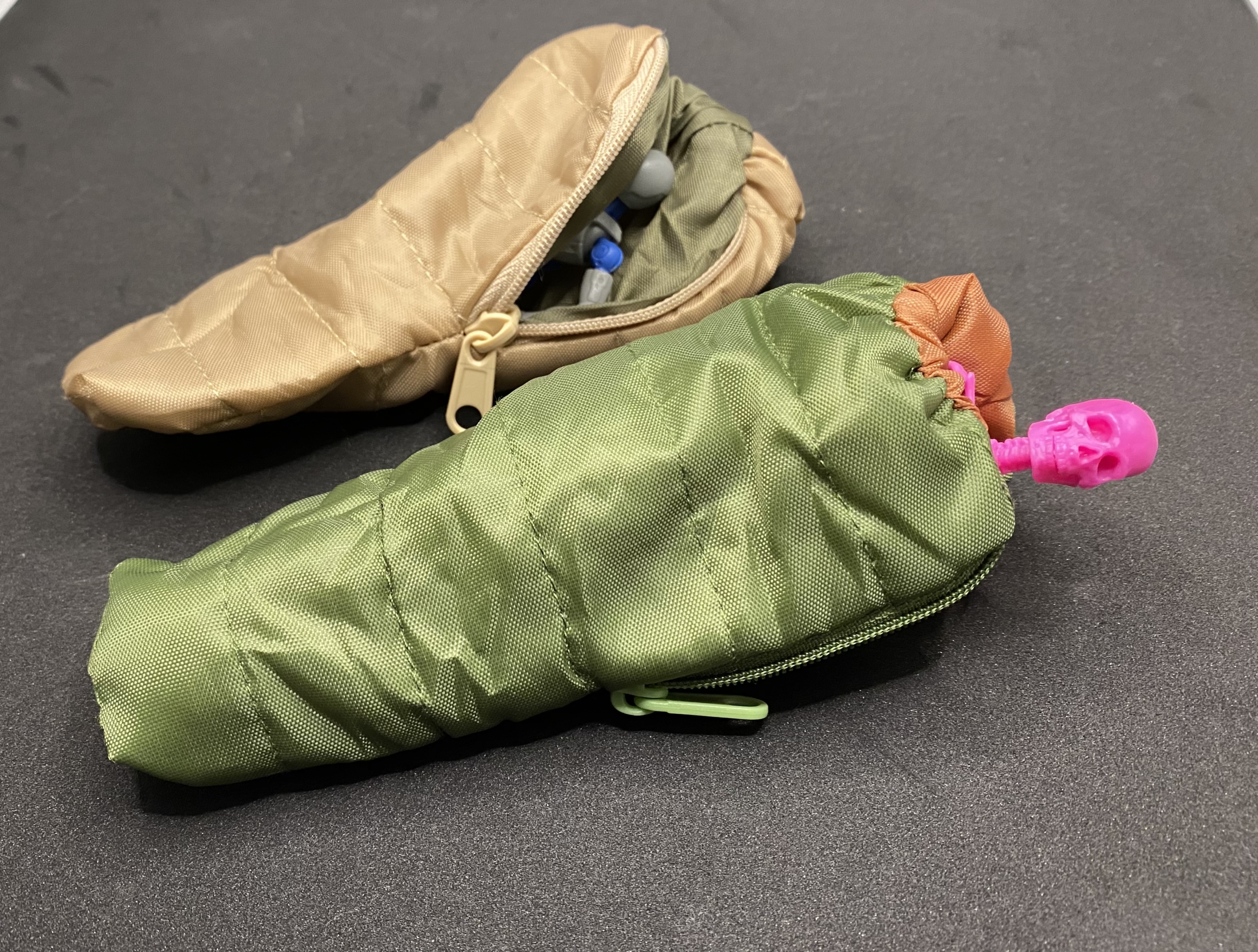 【ガチャガチャ】シュラフ_カプセルトイ収集